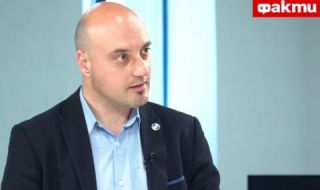 Атанас Славов: Видяхме опити конституцията да бъде огъната и пречупена, за да обслужи ИТН