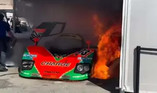 Легендарна Mazda 767B оцеля при тежък пожар