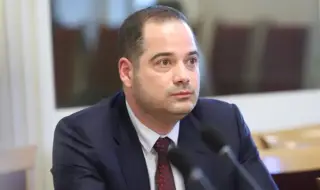 Министър Стоянов за починалия арестант: Опитал е да се самонарани и е буйствал