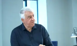 Проф. Румен Гечев пред ФАКТИ: Сигналите, които изпраща управлението на БНБ, са изумителни и неадекватни (ВИДЕО)