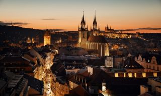 Чехия въведе таван върху цените на тока и газа