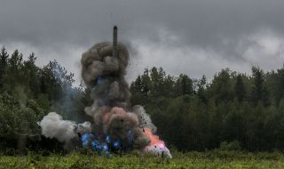 Русия заплаши Украйна: Ядрените ни сили са в бойна готовност