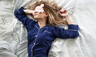 Разкриха тайната: Как се отслабва докато спим