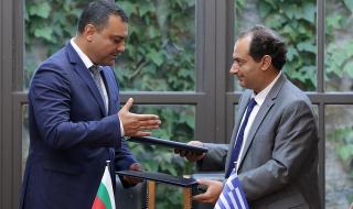 Гърция и България подписаха меморандум за транспортен коридор (ВИДЕО)