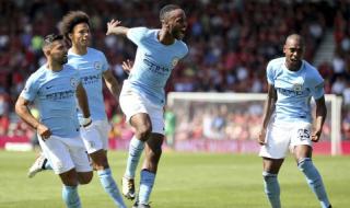 Стърлинг няма място в Манчестър Сити