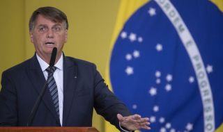 Бразилският президент е приет в болница