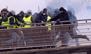 Франция планира по-строги санкции за необявени протести