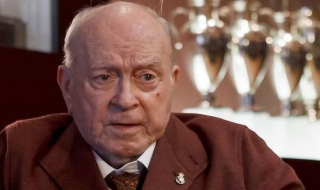 Легендата Алфредо ди Стефано почина