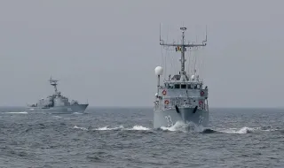 Нова атака в Черно море: Русия заяви, че е поразила кораб към Одеса
