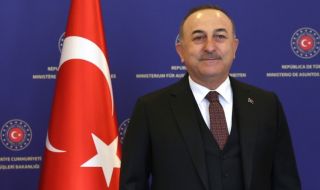 Турция полага усилия за намаляване на напрежението в Украйна