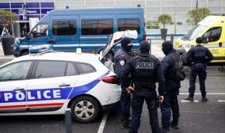 Арестуваха трима мъже за канибализъм