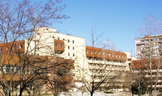 Фандъкова: Недопустимо е в собствеността на университетите да има заведения