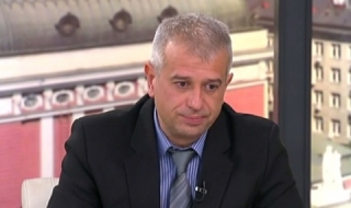 Проверяват дали Бойко Атанасов е подслушван