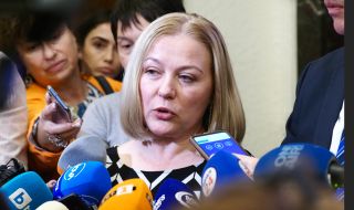 Надежда Йорданова: Справката на ДАНС е литературен разказ в три страници