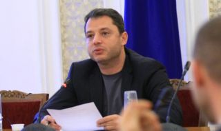 Очаква се развитие с поискания имунитет на Делян Добрев