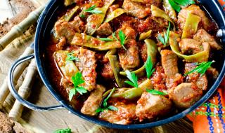 Рецепта за вечеря: Яхния със зелен фасул и свинско месо 