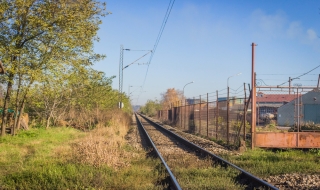 Над 20 ранени при сблъсък между влак и автобус в Сърбия