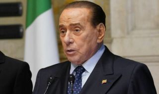 Диагностицираха Берлускони с тежка болест