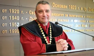 Проф. Димитър Димитров, ректор на УНСС, пред ФАКТИ: Над 30 университета искат нов Съвет на ректорите