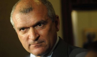 ГЕРБ: БСП пак забърка дипломатически скандал