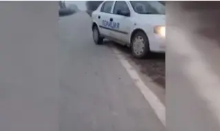 Мъже откриха изоставена патрулка край Стражица