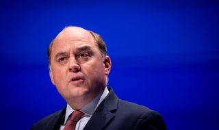 Уолъс: Иран се е превърнал в един от основните военни спонсори на Русия