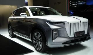 Китайците атакуват луксозния сегмент с електрически клонинг на Rolls-Royce Cullinan