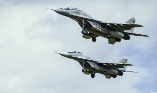 Два руски самолета близо до небето на Естония