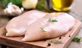 Три лесни начина за отстраняване на антибиотиците от пилешкото месо