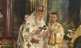 Патриарх Неофит ще благослови Румен Радев