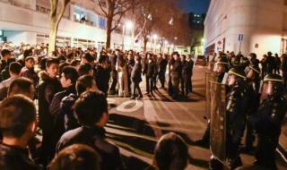 Сблъсъци в Париж след убийството на китаец