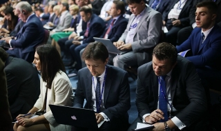 Светът е вперил очи в Руския Давос