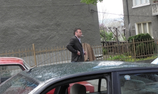 За малко не избухна автомобилът на човек на  РЗС