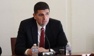 Мирчев: Не сме някакви камикадзета, които искат да скачаме от избори на избори