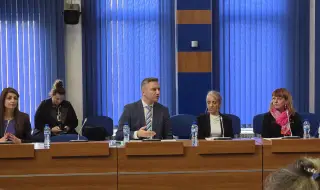 Кристиан Вигенин: Дължим защита и подкрепа на уязвимите семейства и деца