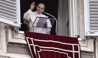 Ватиканът отправи призив към богатите държави