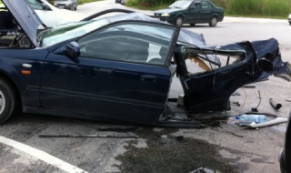 Двама са загинали при катастрофи