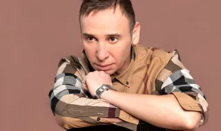 Виктор Калев на 57: от телевизионните образи до „Грамофонът“