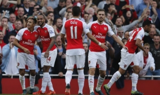 Фърдинанд: Арсенал е обречен срещу Барселона