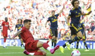 Давид Луис ще остане в Арсенал