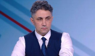 Асен Генов: Очевидно е, че Иван Гешев няма нищо против да играе и на политическата сцена