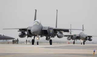 САЩ разрешиха на Boeing да предложи на Индия изтребители F-15EX 