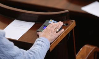 На второ четене: Промени в Закона за борба с трафика на хора