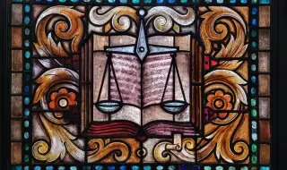 Внасят искане за постоянен арест на шофьора, причинил катастрофата със загинал полицай