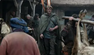 Сцена с изхождане скандализира появата на "Рицарят на седемте кралства"