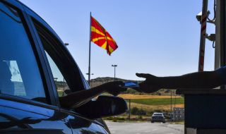 Македонски топ милионер остава в затвора