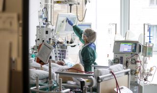 Коронавирус: Ще се избира ли измежду пациентите с шанс за оцеляване