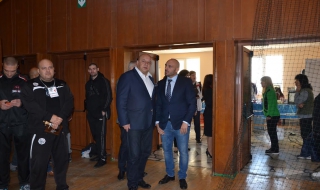 Красен Кралев откри Държавното първенство по ММА