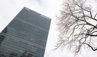 Генералното консулство на Русия в Ню Йорк е принудено да премине в режим на строги икономии