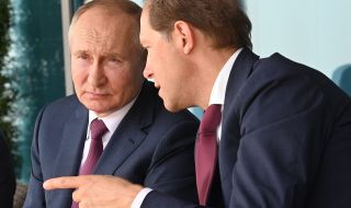 Издигане! Путин повиши министъра на промишлеността Денис Мантуров до вицепремиер